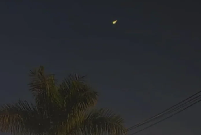 Meteoro ilumina céu de Minas Gerais e é avistado em diversas cidades