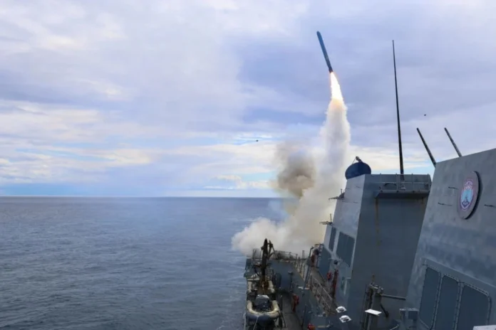 Governo Trump acelera produção do míssil Tomahawk em contrato bilionário