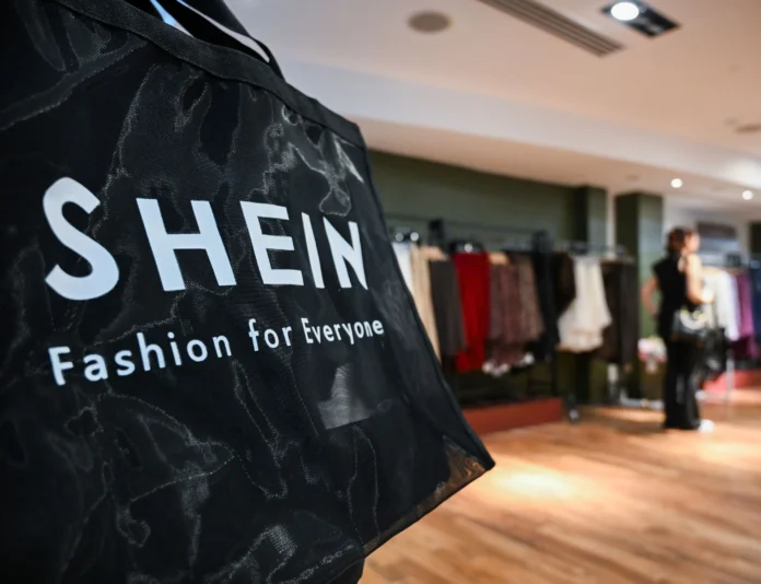 Ações da Shein caem 10% em estreia na Bolsa de Hong Kong com IPO desafiador