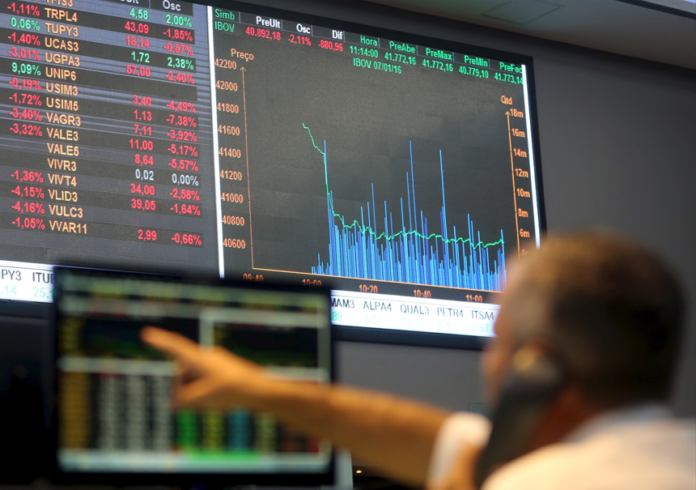 Morgan Stanley rebaixa ações do Brasil após eleição e foca em exportadoras